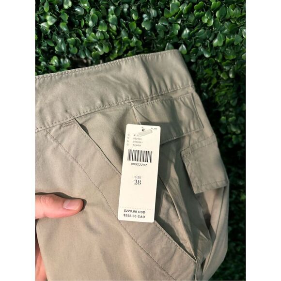 AGOLDE NWT DARIA UTILITY PANTS SIZE 28 - Picture 7 of 8